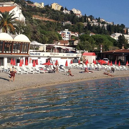 Apartment Topla Herceg Novi Oda fotoğraf